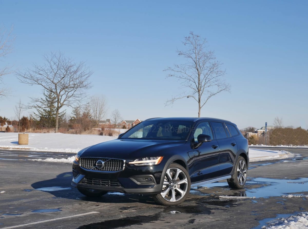 2023 Volvo V60 Cross Country - Re-Driven in Key of B5 Review