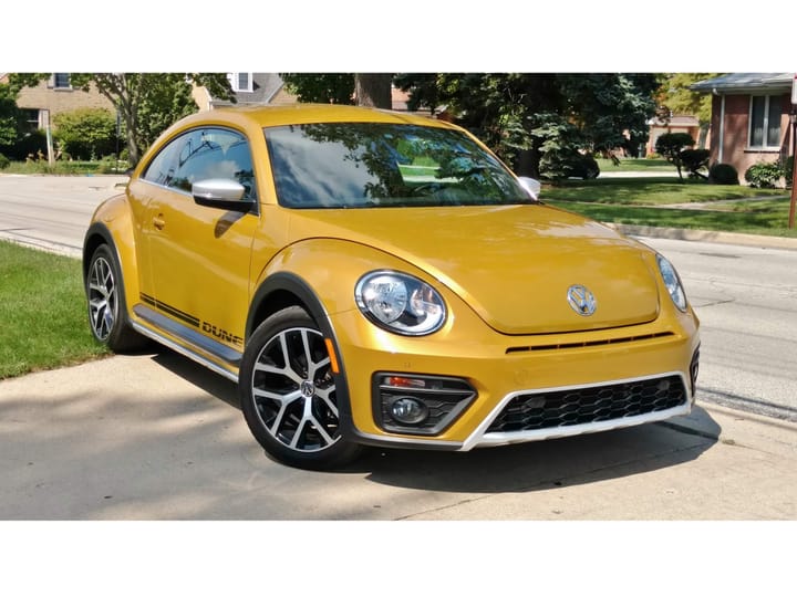 2018 Volkswagen Beetle Dune exterior