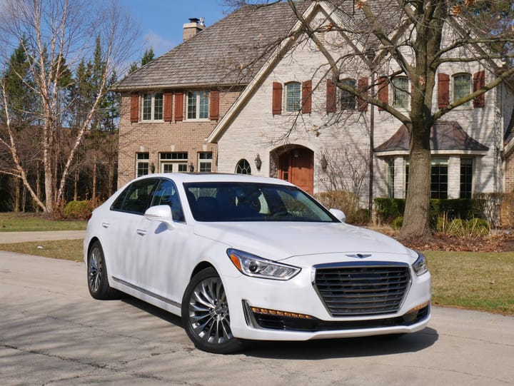 2018 Genesis G90 3.3T AWD exterior