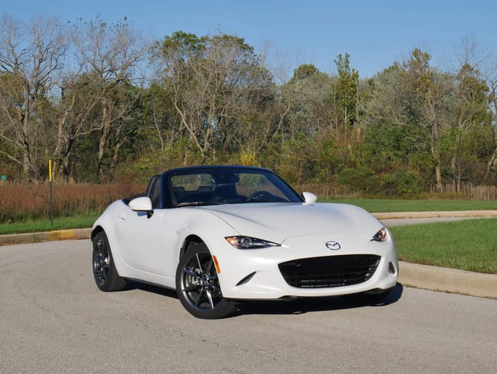 2019 Mazda MX-5 Grand Touring exterior