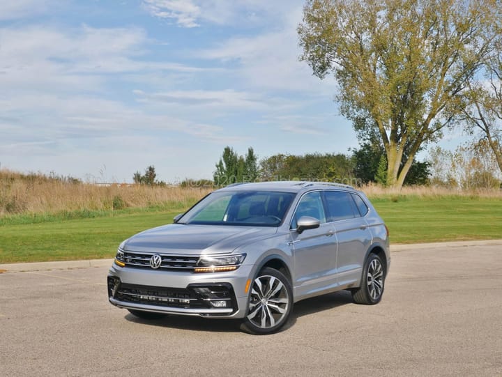 2019 Volkswagen Tiguan SEL Premium R-Line 4Motion exterior