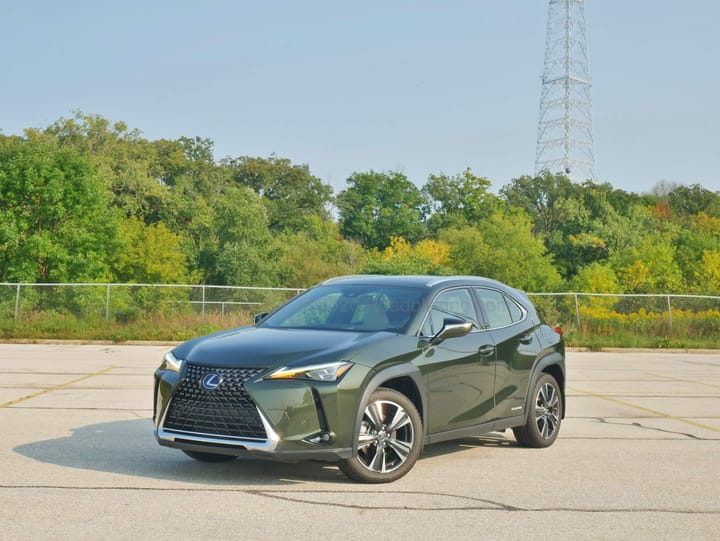 2020 Lexus UX 250h Hybrid AWD exterior