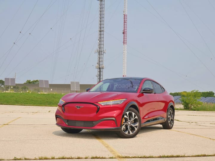 2021 Ford Mustang Mach-E Premium AWD exterior