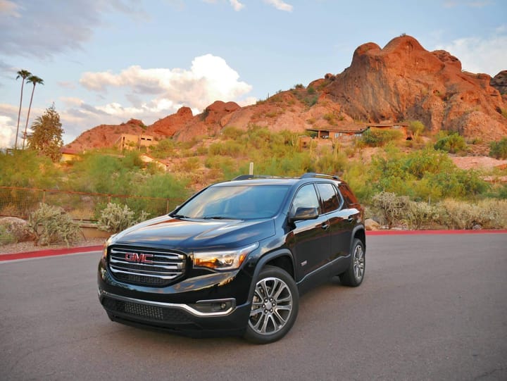 2017 GMC Acadia All Terrain exterior