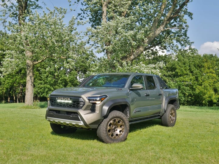 2024 Toyota Tacoma Trailhunter 4x4 exterior