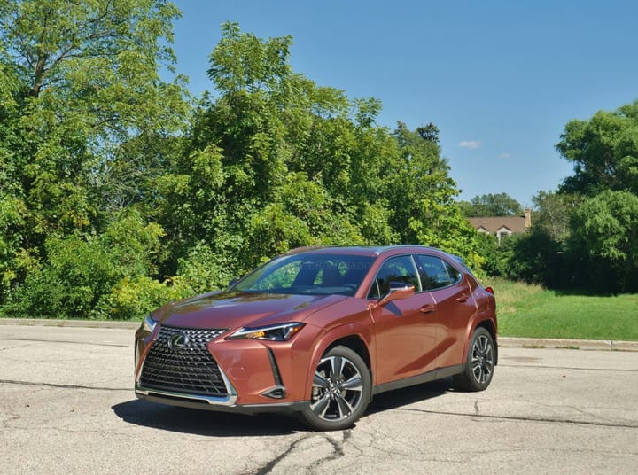 2025 Lexus UX 300h AWD exterior