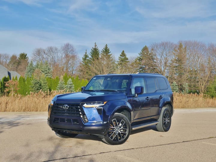 2024 Lexus GX 550 Premium Plus 4x4 exterior