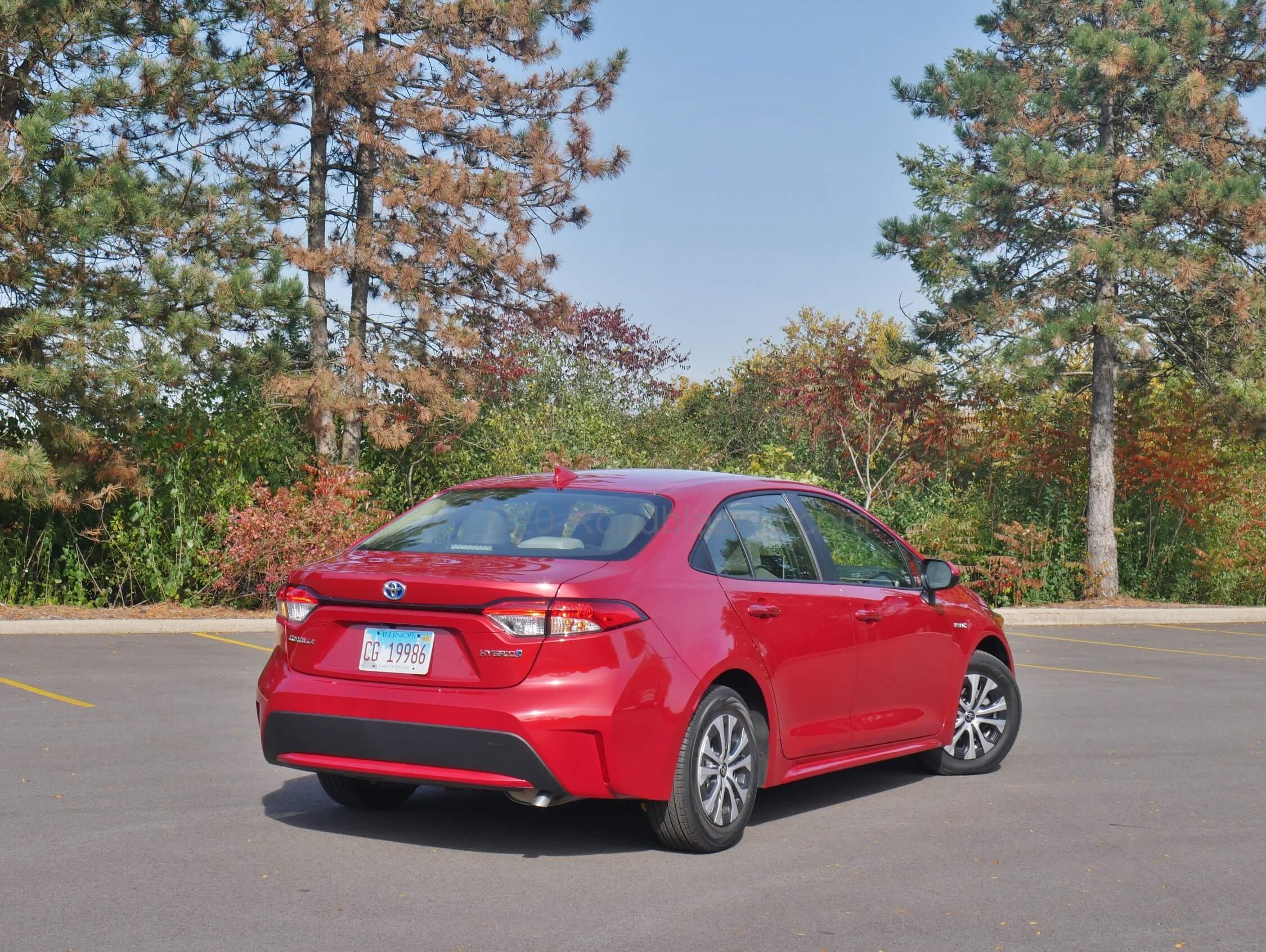 2021 Toyota Corolla Hybrid LE: Undeniably understated boxy is a small family sedan