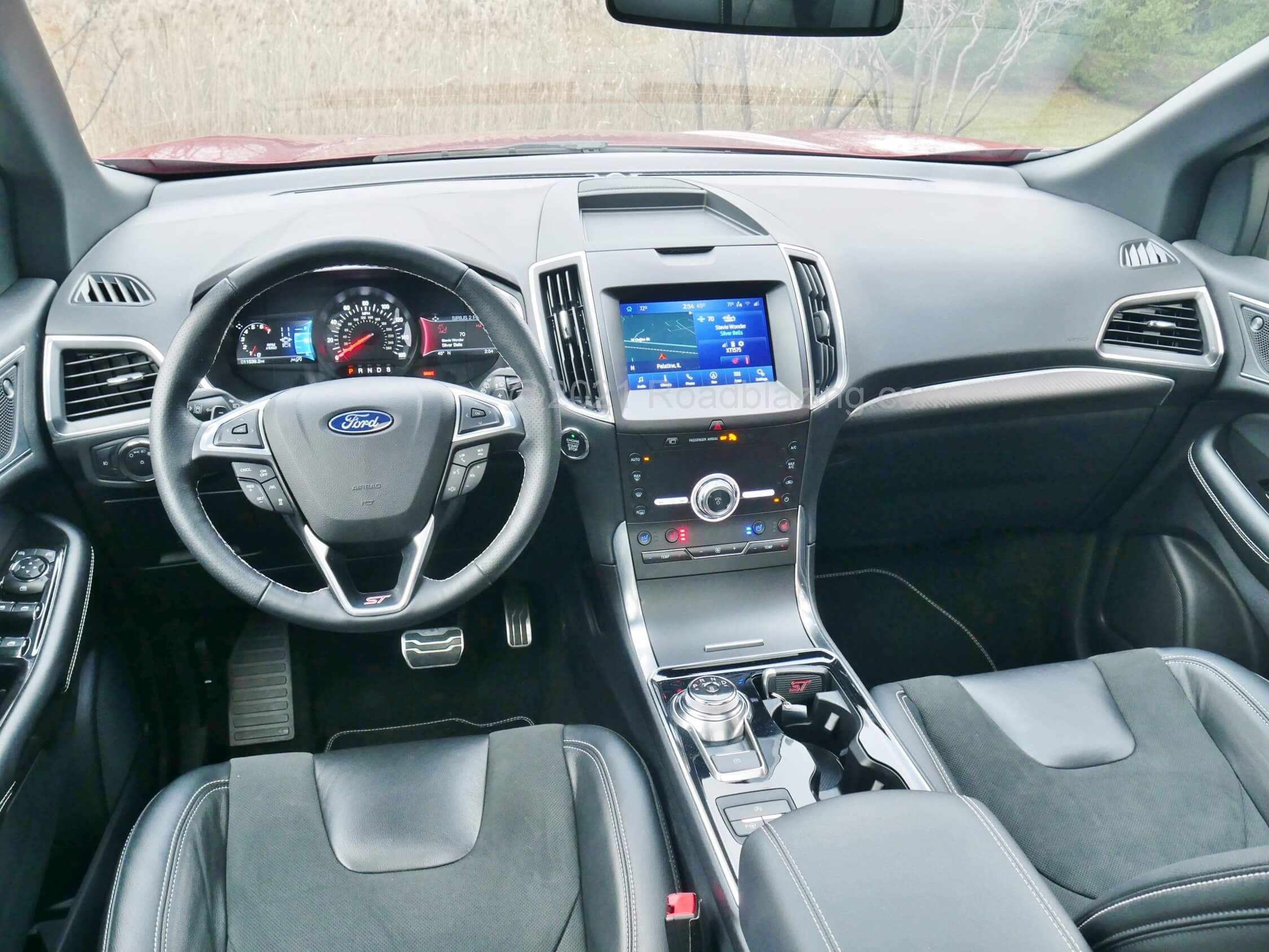2020 Ford Edge ST: twin cowl style cockpit w/ minimal switchgear and colorful if slightly dated TFT instrumentation and SYNC3 MyTouch infotainment displays