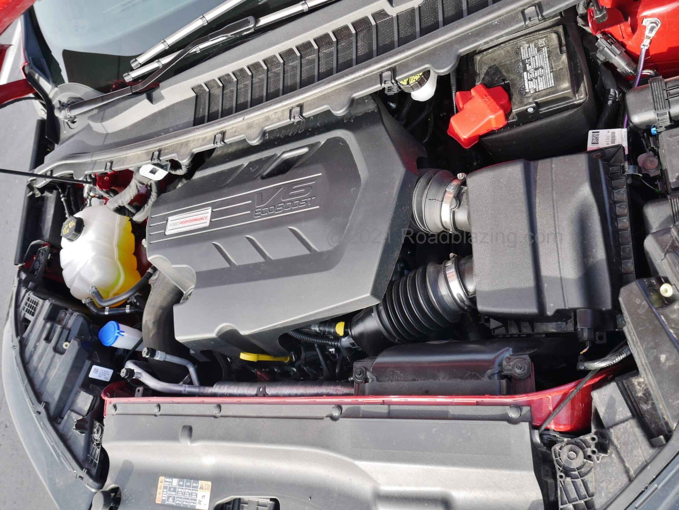 2020 Ford Edge ST: 8-speed automatic transaxle = +2 gears vs. Edge Sport