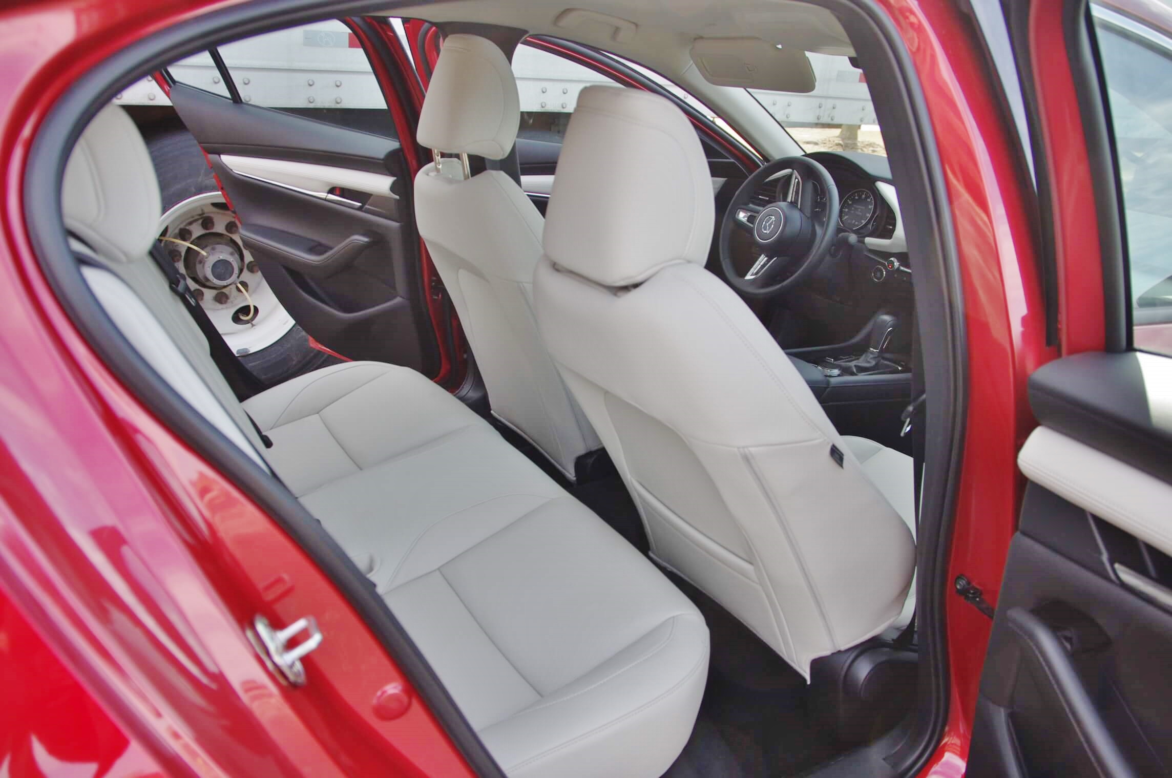 2022 Mazda 3 Turbo Sedan AWD Premium 2nd Row occupant treatment